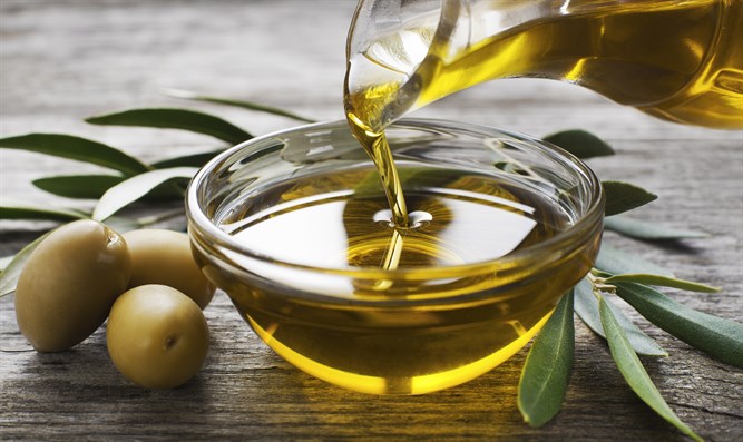 מדוע שמן הזית משפר פלאים את איכות חיינו?