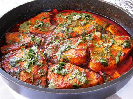 טונה לבנה ברוטב אדום